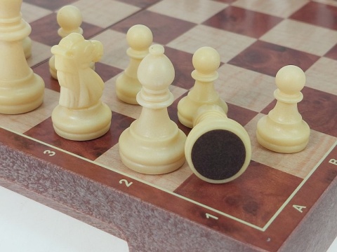 SZACHY MAGNETYCZNE ADAR